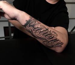 -蜉蝣刺青纹身定制