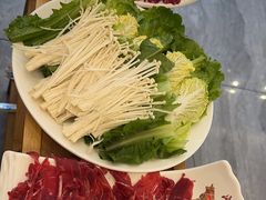-鸿喜牛·潮汕鲜牛肉火锅(海浪湾店)