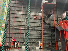 -极限PLAY运动娱乐新世界·团建派对潮玩休闲馆·室内蹦极高空游乐园