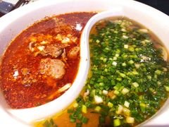 鸳鸯水煮牛肉-成都吃客(九眼桥店)
