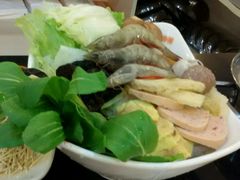-呷哺呷哺(普陀乐购真北店)