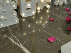 -海派悦庭·海胆烧麦·新融合菜(凯德广场店)