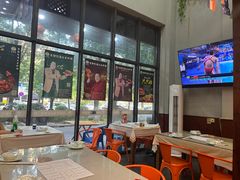 -老鄞江清水龙虾•赵赵家(江北店)