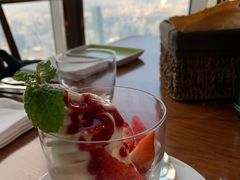 冰淇淋圣代-上海柏悦酒店·世纪100牛排馆