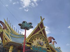 -七彩云南欢乐世界