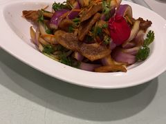 -海派美食·家宴海鲜青岛菜·石锅鲽鱼头(东方城店)