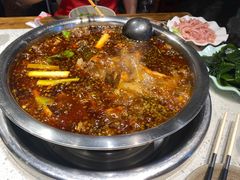 -肖肖酸萝卜鱼火锅(总店)