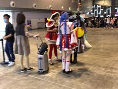 -东浩兰生上海世博展览馆