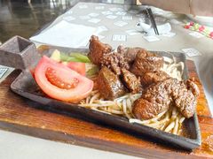 -穹六人间 people 6(岳阳路店)