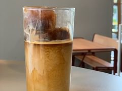 黑砖拿铁-dotcom coffee古点咖啡(致真大厦店)