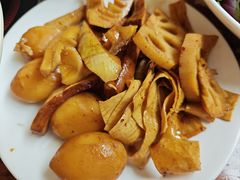 -老鼎万春卤菜(五代传承创始老店)