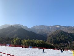 -大别山南武当滑雪场