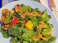 -鱼窝棚柴火铁锅炖(富山屯店)