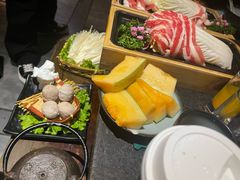 -湊湊火锅·茶憩(新中关购物中心店)