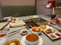 -海底捞火锅(新松江路生日主题店)