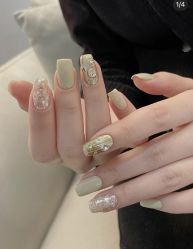 -悦指间美甲美睫