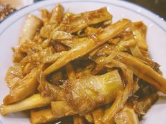 -何记面馆(龙泉山店)