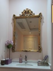 -蕾蕾美颜美容美体