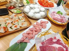 -青瓦餐厅·生鱼片·韩园烤肉(西塔店)