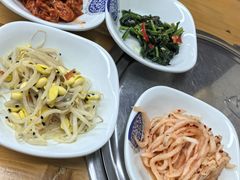 -亲昵春川鸡排(韩国美食街店)