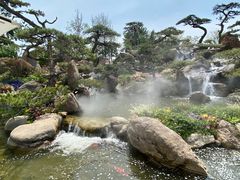 -罗红摄影艺术馆