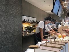 -奈雪的茶(大连新玛特店)