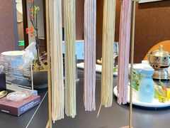 五彩养生面-鼎泰亨·海鲜牛肉餐厅(滨江店)