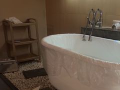 -快乐大桶水养生足浴SPA(前兴路店)