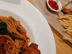 -菲滋意式餐厅(富阳东方茂店)