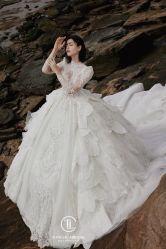 -童画全球婚纱艺术馆