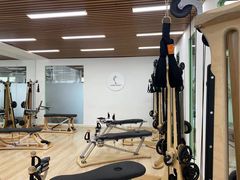 -Isofit 普拉提·婵柔工作室