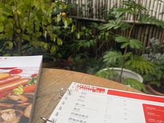-尤加利咖啡馆