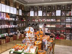 面包甜点陈列柜-VENCHI 闻绮(北京国贸商城店)