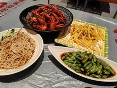 -肥肥虾庄·金牌油焖大虾(杨园滨江时代walk店)