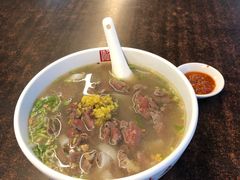 -潮镇老尾牛杂(环城西路店)