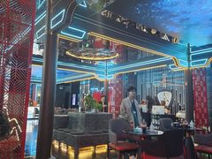 -屋有岛沉浸游戏旗舰店(中山公园店)