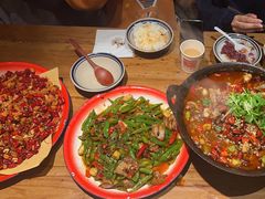 -泥糊破店小酒馆·团建聚餐(南京西路店)