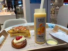 草莓丹心-卡玛王子·面包·蛋糕(南山宝能环球汇店)