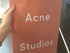 -Acne Studios(芮欧百货店)