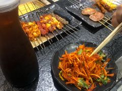 杨梅汁-白玉·朝鲜族烤串(南山店)