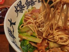 -李犟大爆鳝面·手工蟹黄包(湖滨西湖店)