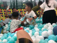 -蒙特利亲子乐园