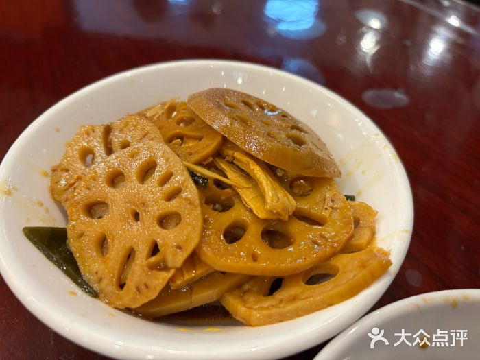 张卤堂·砂锅卤肘子(南头店)图片