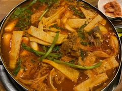 -喇喇排骨火锅·传统韩式脊骨汤(望京西园总店)