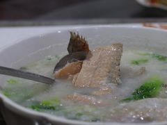 -东江湖游水三文鱼美食城