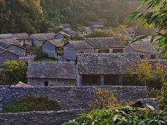 -高荡千年布依古寨旅游景区