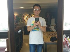 -肆兮眼镜·蔡司·徕卡战略合作店(大坪店)