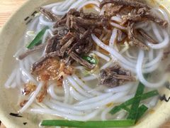 麻辣牛肉丝粉-泉兵三代清汤粉(晟龙店)