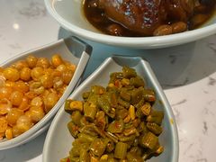 -百春原湖南牛肉粉(百联世纪店)