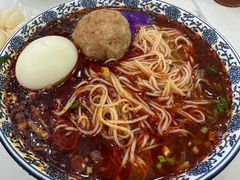 -伊穆祥牛肉面总店·清真